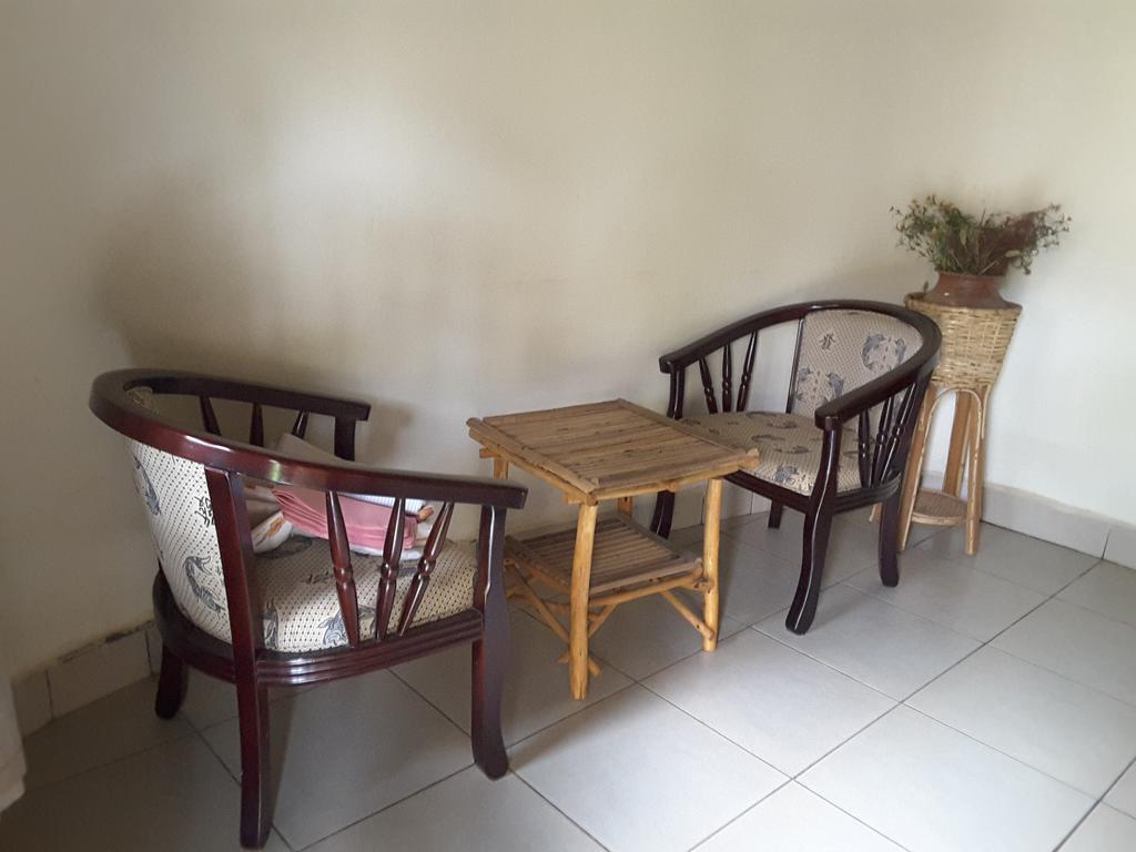 Lira Brownstone Country Home المظهر الخارجي الصورة
