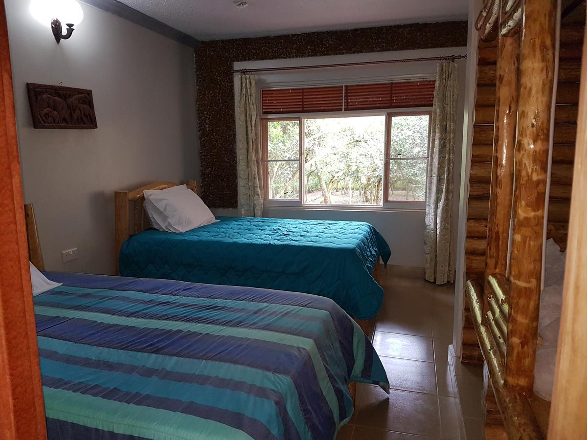 Lira Brownstone Country Home المظهر الخارجي الصورة