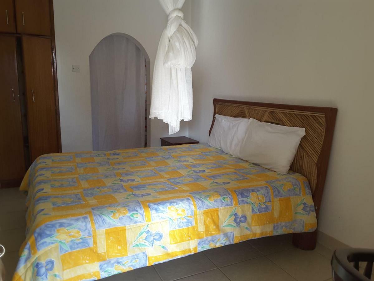 Lira Brownstone Country Home المظهر الخارجي الصورة