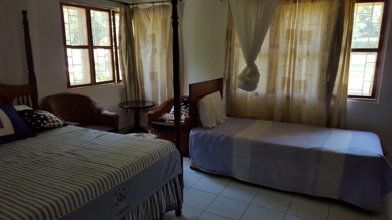 Lira Brownstone Country Home المظهر الخارجي الصورة